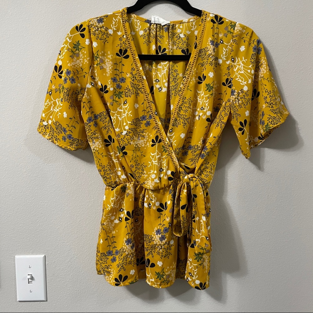 Sienna Sky Mustard Yellow Floral Peplum Blouse Top
